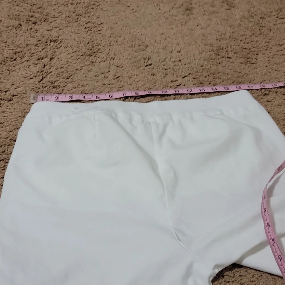 Capris - Picture 8 of 10
